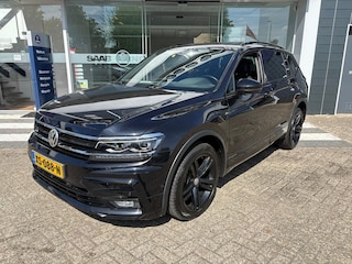 Volkswagen Tiguan 1.4 TSI Highl.| R-Line | Cockpit | 7P