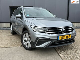 Volkswagen Tiguan 1.5 TSI Life 7P. DSG elektrische klep / Trekhaak / digidash LED etc
