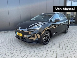 MG 4 Electric Urban Premium 54 kWh Navigatie | Stuur en Stoel verwarming | 360 gr camera | Draadloos Apple carplay | WLTP 406 km | 17"LM Velgen