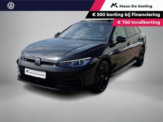 Volkswagen Passat Variant 1.5eHybrid 200kW/272PK R-Line Black Style DSG · Panoramadak · Navigatie · Trekhaak · Garantie t/m 12-03-2030 of 100000km.