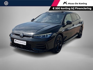Volkswagen Passat Variant 1.5eHybrid 200kW/272PK R-Line Black Style DSG · Panoramadak · Navigatie · Trekhaak · Garantie t/m 12-03-2030 of 100000km.
