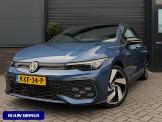 Volkswagen Golf 1.5 eHybrid GTE | Pano | Black Pack | leer | Trekhaak | Stoel en stuurverwarming | Stoel ventilatie