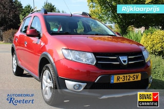 Dacia Sandero 0.9 TCe Stepway Laureate 90 pk. Airco/Cruise/Navi/Bluetooth/PDC