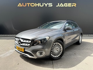 Mercedes-Benz GLA 180 Premium Automaat Trekhaak Camera