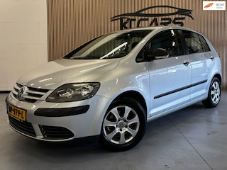 Volkswagen Golf Plus 1.6 Trendline Business | Nieuwe APK | Clima | Cruise | Parkeersensoren achter | Bluetooth | Trekhaak |