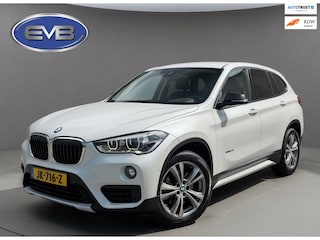 BMW X1 XDrive20i 192 pk AUTOMAAT High Executive, sport leder, achteruitrijcamera, vele opties, parelmoer, NL auto met nap