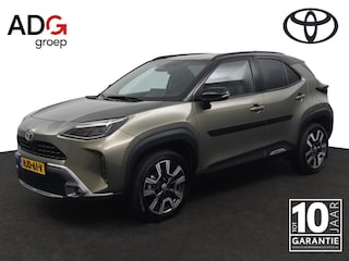 Toyota Yaris Cross 1.5 Hybrid 130 Launch Edition | All Seasons | Stootlijsten | Head-up Display | Origineel Nederlands | Two-Tone |