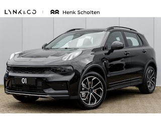 Lynk & Co 01 276PK Core | UIT VOORRAAD LEVERBAAR | Achteruitrijcamera | LED Koplampen | Adaptieve Cruise Control | Stoelverwarming | Apple Carplay/Android Auto | Navigatie | Climate Control