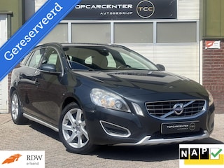 Volvo V60 1.6 T4 Momentum/AIRCO/TREKH/PARKS/NAVI/APK/NAP
