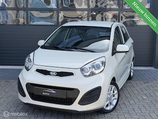 Kia Picanto 1.0 CVVT Fifa World Cup Edition | Stoelverw | AC