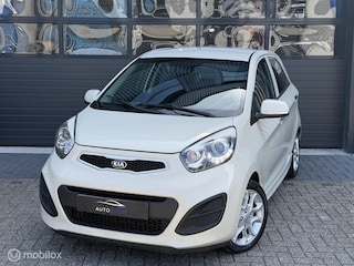 Kia Picanto 1.0 CVVT Fifa World Cup Edition | Stoelverw | AC