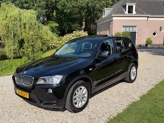 BMW X3 2.0i X-DRIVE Upgrade Edition NL-auto 1e eig. PANORAMADAK #RIJKLAAR