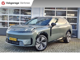 Lynk & Co 08 1.5 More | Navigatie/Android/Apple Carplay | LM Velgen 21" | Panoramadak | Voorstoelen/Achterbank/Stuur Verwarmd | Afn. Trekhaak |