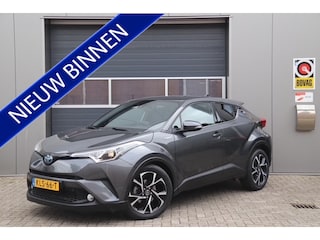Toyota C-HR 1.8 Hybrid Dynamic, Stoelverwarming, Camera, Cruise, Navi