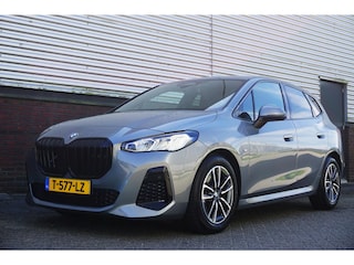 BMW 2-serie Tourer 223i 218PK M-Sport/Driving Assistent Plus/Leer 1 Jaar Garantie.