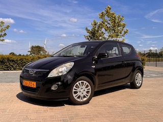 Hyundai i20 1.2i Business Edition | Clima | Dealer onderhouden | 2e eigenaar