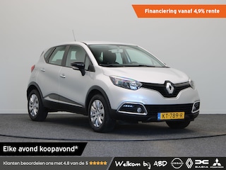 Renault Captur TCe 90pk Expression | Cruise control | Airco | Navigatie | All season banden |