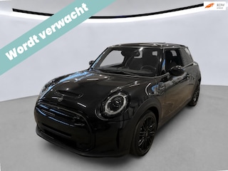 Mini Mini Electric Cooper SE Electric Collection|Black Style|Automaat|Led|Navi|Panodak|SportstoelenSOH 95.5%