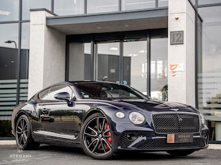 Bentley Continental 4.0 V8 / 1st owner / Massage / Adaptive / Perfect History