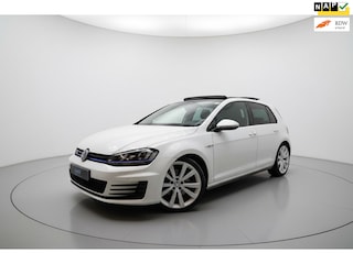 Volkswagen Golf 1.4 TSI GTE PANO KEYLESS CAMERA SFEER NAP
