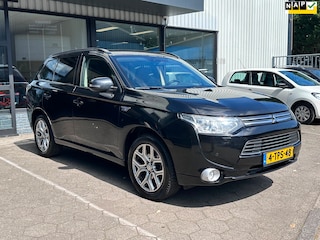 Mitsubishi Outlander 2.0 PHEV Executive Edition/Airco/4x4/Navigatie