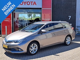Toyota Auris Touring Sports 1.8 Hybrid Dynamic ACHTERUITRIJCAMERA AIRCO ONDERHOUDSBOEKJES