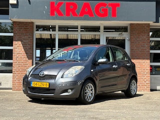 Toyota Yaris Aspiration 1.3 VVTi 100 pk - AUTOMAAT - climate - 5drs - lichtmetaal!