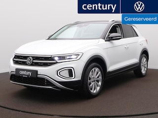 Volkswagen T-Roc 1.5 TSI Style Automaat - Navigatie - Camera - ACC- Side Assist - Achterklep elektrisch - Park Assist