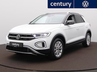 Volkswagen T-Roc 1.5 TSI Style Automaat - Navigatie - Camera - ACC- Side Assist - Achterklep elektrisch - Park Assist
