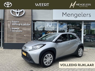 Toyota Aygo 1.0 VVT-i MT Play | NL-auto | Apple Carplay | Airco