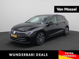 Volkswagen Golf 1.5 eHybrid Style Edition 204 PK Origineel Nederlands | 1e Eigenaar | Navigatie | Stoelverwarming | LED Matrix | Achteruitrijcamera | Parkeersensoren | Artvelours