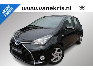 Toyota Yaris 1.5 Hybrid Trend Bi-Tone, Trekhaak, Achteruitrij Camera, Lichtmetalen velgen, Cruise controle