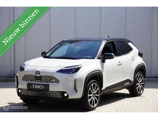 Toyota Yaris Cross 1.5 Hybrid GR Sport HUD Krijtgrijze lak