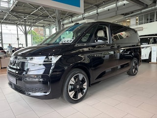 Volkswagen Multivan L2H1 PHEV 1.5 eHybrid 245pk 19,7kWh DSG 4Motion Bulli-Edition / Direct leverbaar / 4x4 / Automaat