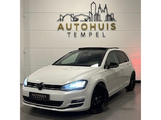 Volkswagen Golf 1.4 TSI ACT Highline Automaat Keyless Leder Cruise Pano Stoelverwarming