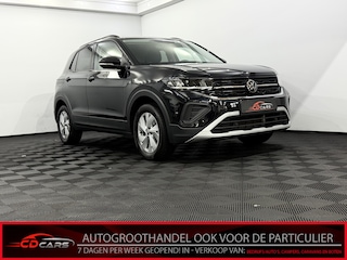 Volkswagen T-Cross 1.0 TSI Life Edition Clima, Navi, Parkeersensoren, Cruise control adaptief, Winterpakket, Virtual desk