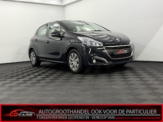 Peugeot 208 1.2 PureTech Blue Lion Airco, Navi, Parkeersensoren, Apple carplay, Radio, Mistlamp