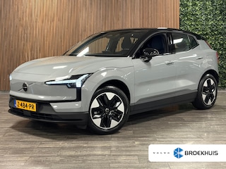Volvo EX30 Single Motor Plus 51 kWh | 98% SoH | Trekhaak | Stoel en Stuurwielverwarming | Adaptieve Cruise Control | Harman Kardon | Parkeercamera | Pilot Assist | BLIS Dode Hoek Detectie  | 18 Inch | Keyless Drive | Parkeersensoren voor+achter | Google Infotainment | Elektrisch bedienbare achterklep | Electronic Climate Control 2-Zone | Indigo - Textiel / Nordico bekleding | Warmtepomp | DAB Radio | Apple Carplay/Android auto | Volvo On Call met mobiele App functie | Vapour Grey Metallic |