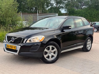 Volvo XC60 2.0T Kinetic Automaat Airco Cruise Trekhaak