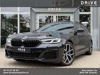 BMW 5-serie Touring 530e xDrive High Ex. M-Sport |Pano|M-Seats|HUD|Laser|Trekhaak|19"