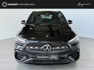 Mercedes-Benz GLA 180 AMG Line | Panoramaschuifdak | Night| Achteruitrijcamera | Dodehoekassistent