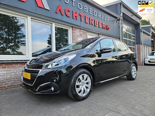 Peugeot 208 1.2 PureTech Blue Lion Carplay! Navigatie! Airco! Cruise Control! PDC! Nette Auto! Dealer Onderhouden!