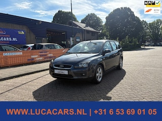 Ford Focus Wagon 1.6-16V Futura Trekhaak 2X SLEUTEL + BOEKJES!