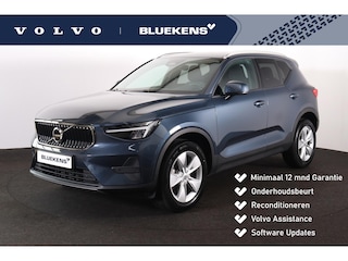 Volvo XC40 B3 Core - IntelliSafe Assist & Surround - Parkeercamera achter - Parkeersensoren voor & achter - Elektr. bedienb. voorstoelen met geheugen links - Extra getint glas - 18' LMV