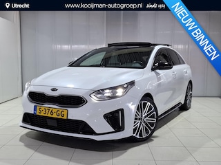 Kia ProCeed 1.5 T-GDI GT-PlusLine Automaat, 18 inch, Stoel en Stuur verwarming, Schuif kantel dak, Apple Carplay/Android Auto, Navigatie, Camera.
