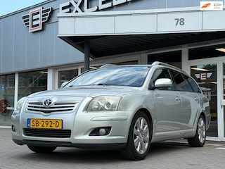 Toyota Avensis Wagon 2.0 VVTi Luna