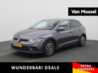 Volkswagen Polo 1.0 TSI Life Edition Demo | 95PK | Apple Carplay draadloos | Camera | Parkeersensoren achter | Android Auto draadloos | Ruiten getint | LED koplampen | Airco | Adaptive cruise control | DAB radio |