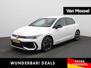 Volkswagen Golf 1.5 eTSI R-Line Edition | 116 PK | Demo | Automaat | Navigatie | Draadloze Apple Carplay | Adaptieve cruise control | Climate control | Stuur- en Stoelverwarming | Achteruitrij Camera | Park Assist | Sfeerverlichting | Keyless | Dodehoek sensoren | Black style Pakket |