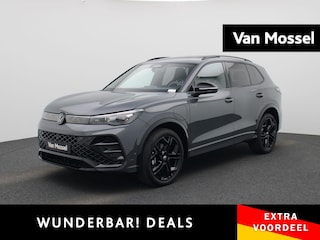 Volkswagen Tiguan 1.5 eHybrid R-Line Edition 204 PK | Demo | Automaat| Black Style | Panoramisch- en Kantel dak | 360' Camera | Travel Assist | Draadloze Apple carplay | Navigatie | Keyless | Ruiten getint | Achterklep elektrisch | Ergo stoelen | Dodehoeksensoren | Stoelverwarming |