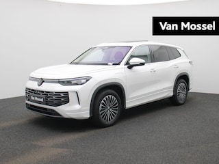 Volkswagen Tayron 1.5 eHybrid Elegance 272 PK | SoH 100% | Panoramadak | Trekhaak | Bekleding Art-velours | Head-updisplay | Stoelverwarming Voor & Achter | 360 Camera | Sfeerverlichting | Navigatie